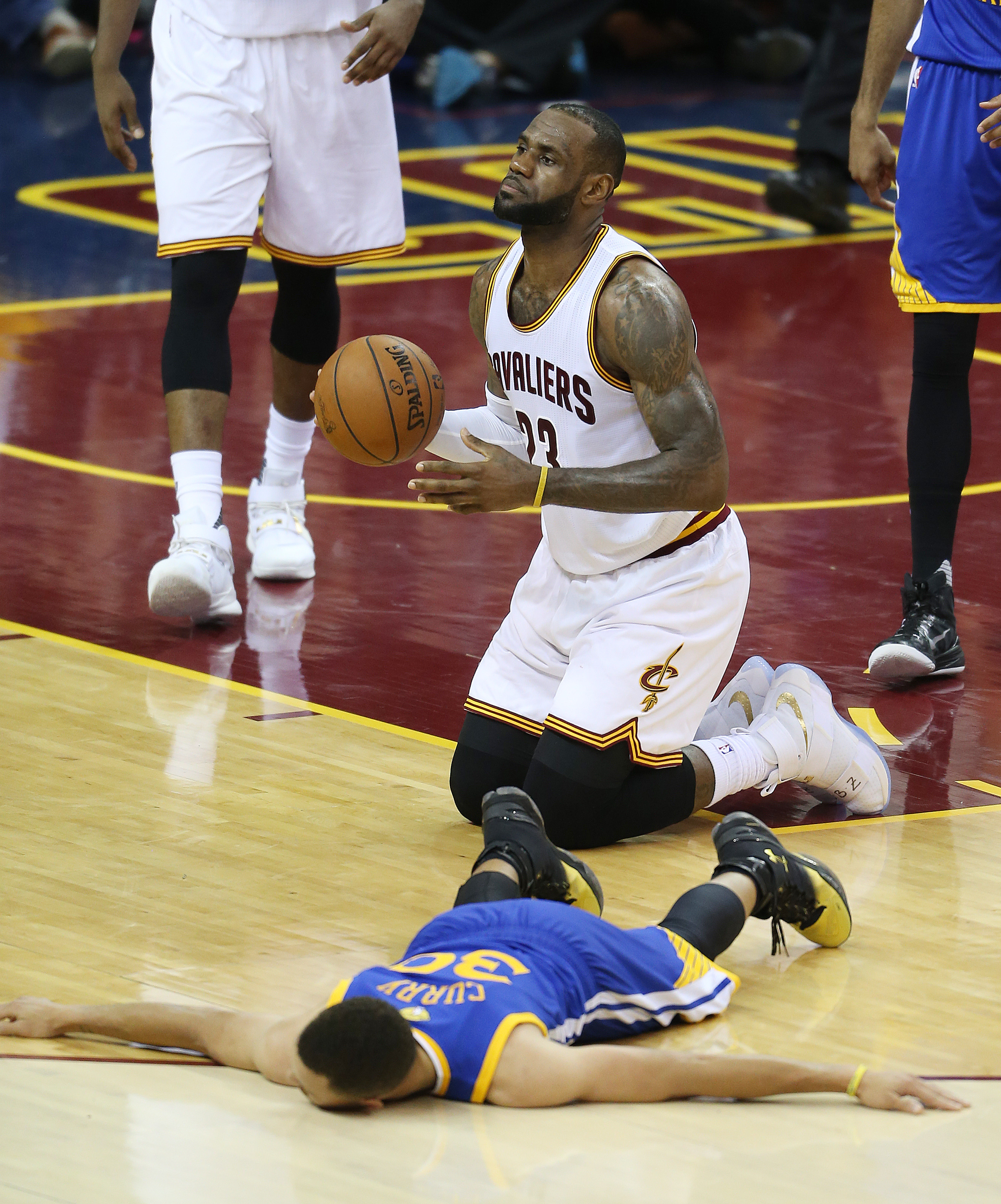 به‌ وێنه‌... كلیڤلاند بۆ جاری یه‌كه‌م له‌ مێژوویدا بووه‌ پاڵه‌وانی NBA